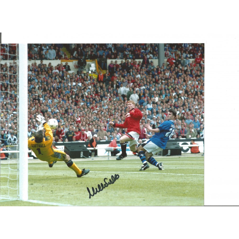 Football Neville Southall 10x8 Signed Colour Photo Football Neville Southall 10x8 Signed Colour Photo