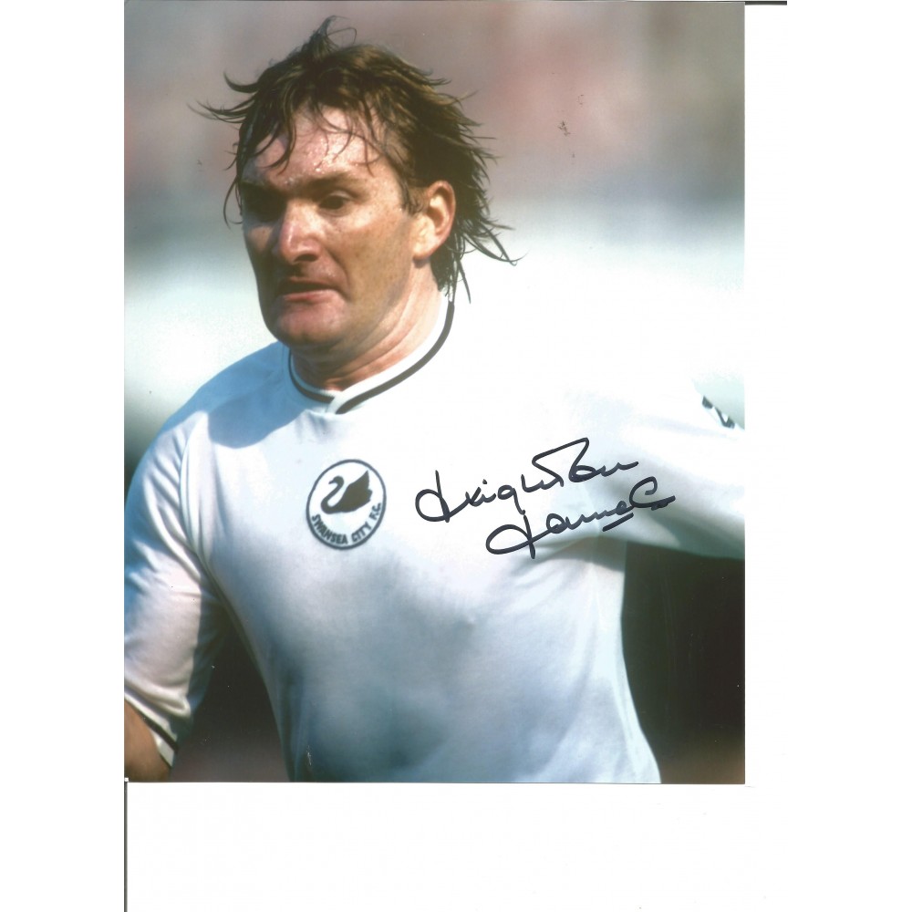 Football Leighton James 10x8 Signed Colour Photo Football Leighton James 10x8 Signed Colour Photo