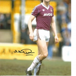 Football Neil Orr 10x8 Signed Colour Photo Football Neil Orr 10x8 Signed Colour Photo
