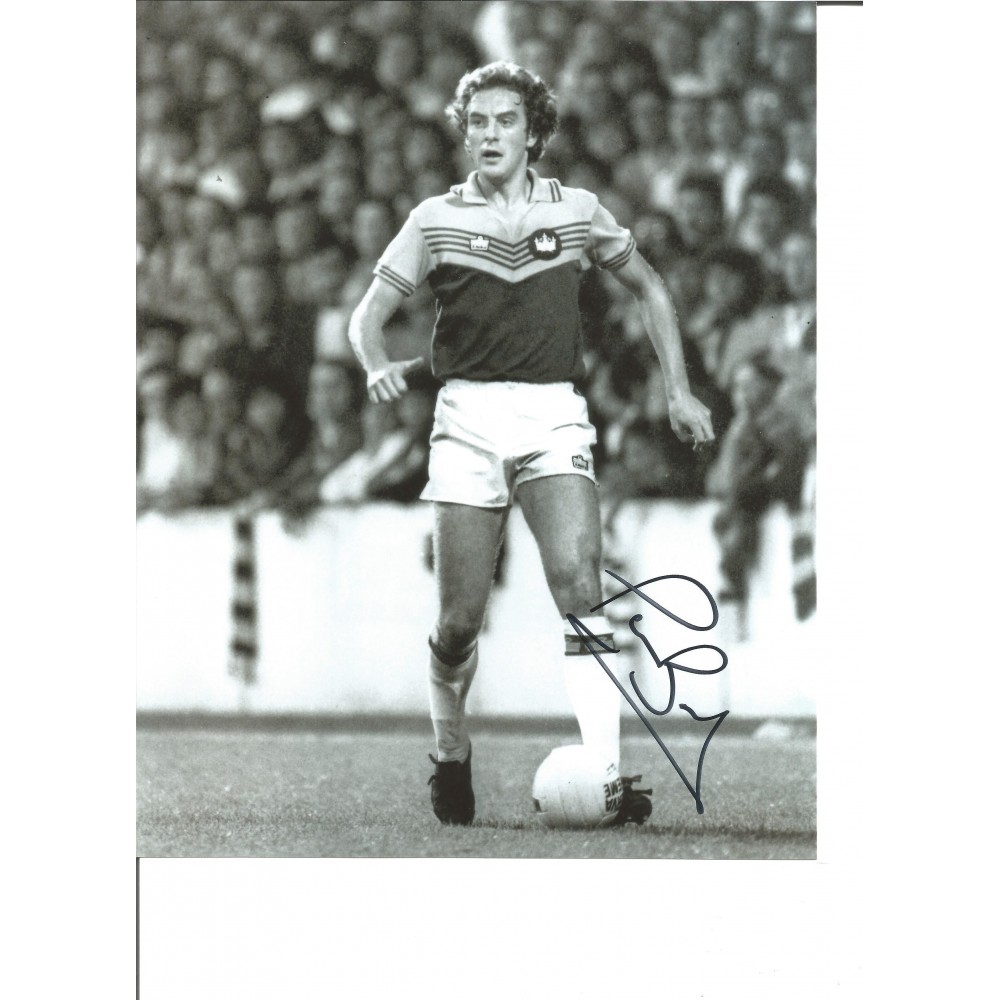 Football Paul Brush 10x8 Signed B/W Photo Football Paul Brush 10x8 Signed B/W Photo
